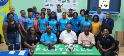 11 Footballers Receive Scholarships to Study in New Jersey